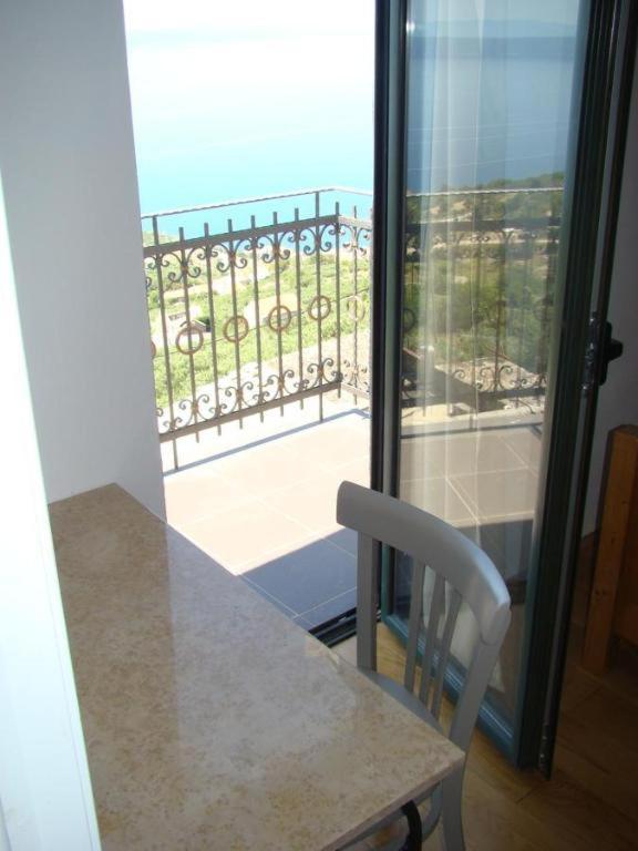 Holliday Home Alida With Jacuzzi Podgora Exteriör bild